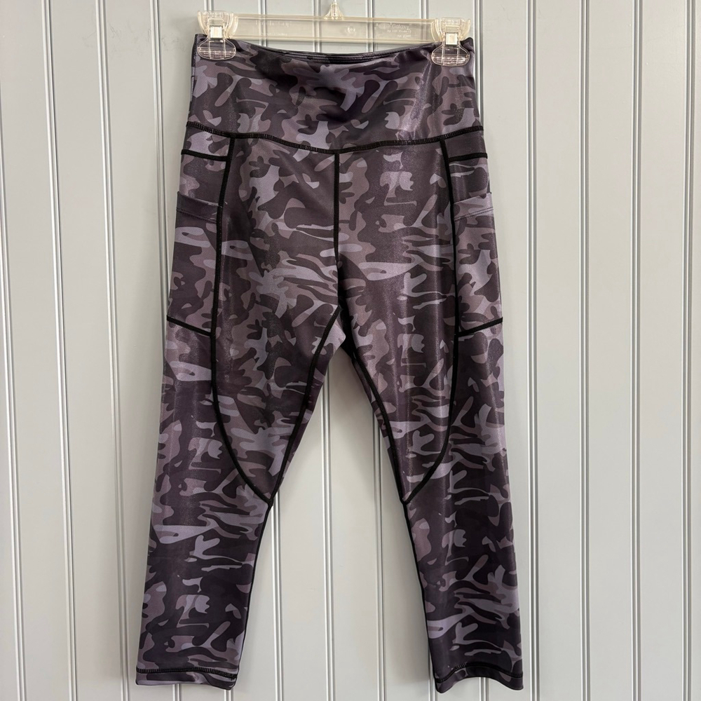 ZYIA ACTIVE Blueish Gray Camo Leggings Size 6